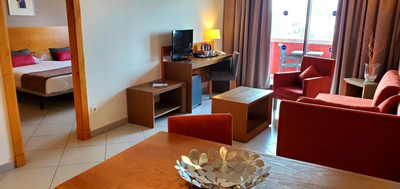 Hotel Ohtels Campo De Gibraltar 4*