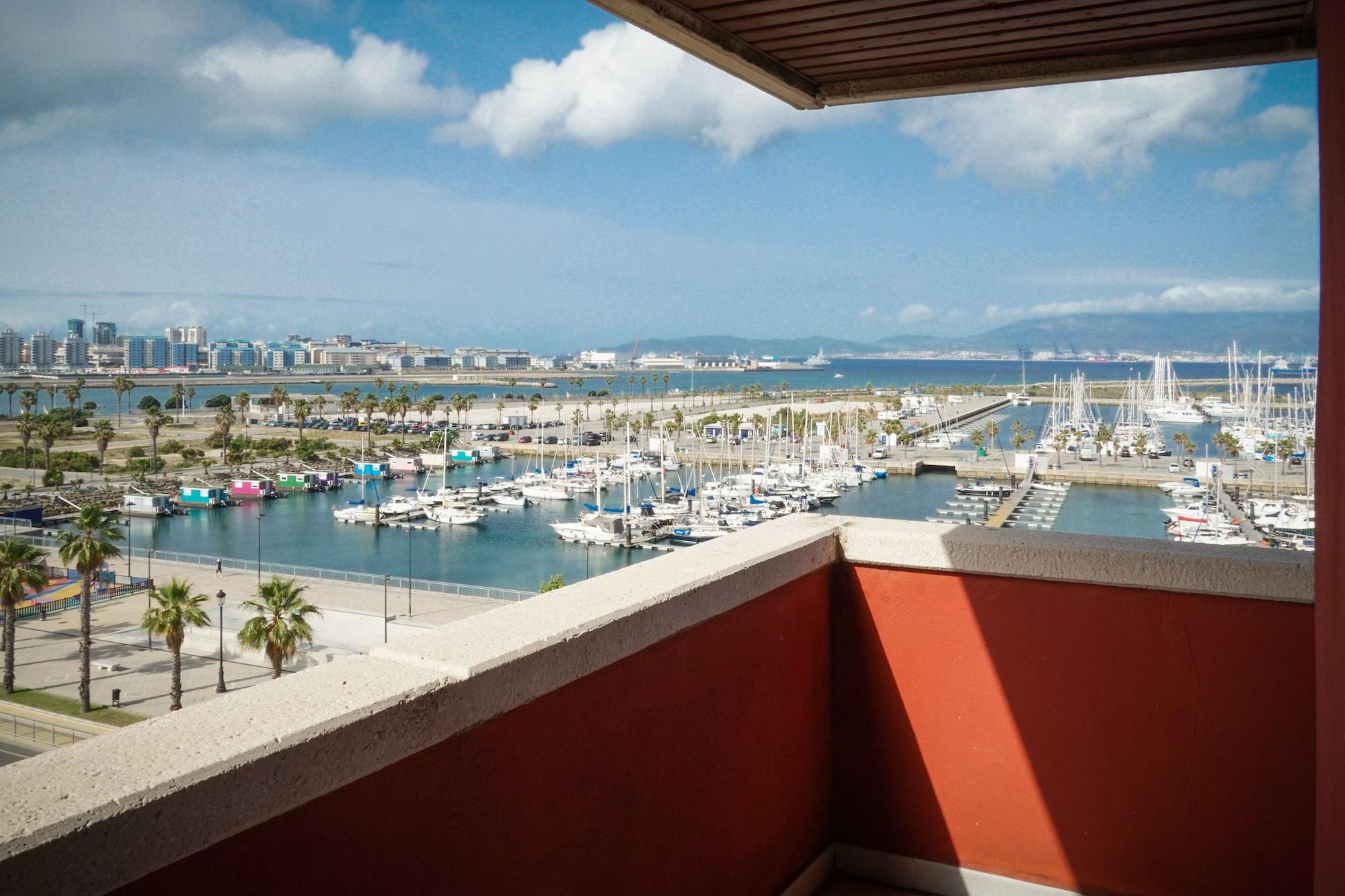 Hotel Ohtels Campo De Gibraltar 4*