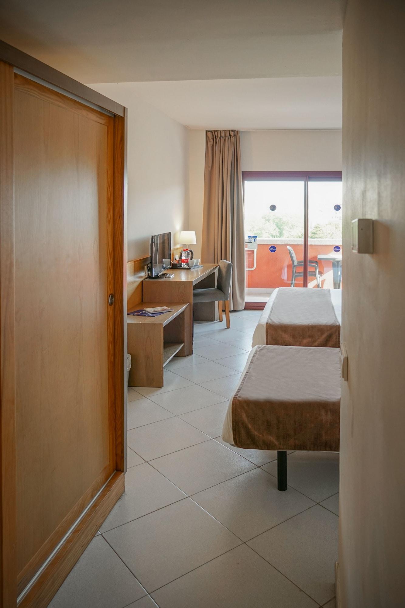 Ohtels Campo De Gibraltar Hotel 4*